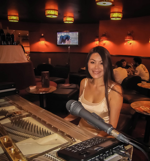 Sarah Lee Chanteuse